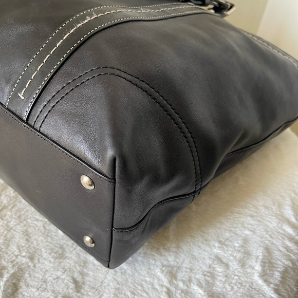 Coach Leather Bag EUC - Picture 4 of 10